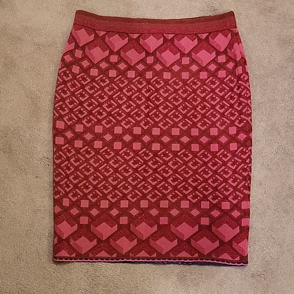 NWT Diane Von Furstenberg pink geometric knit skirt